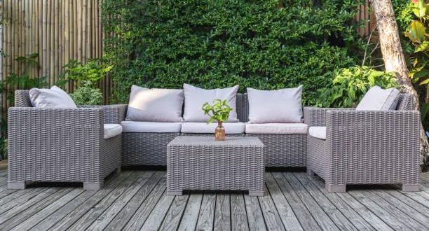 Comment rendre son salon de jardin plus confortable et accueillant ?