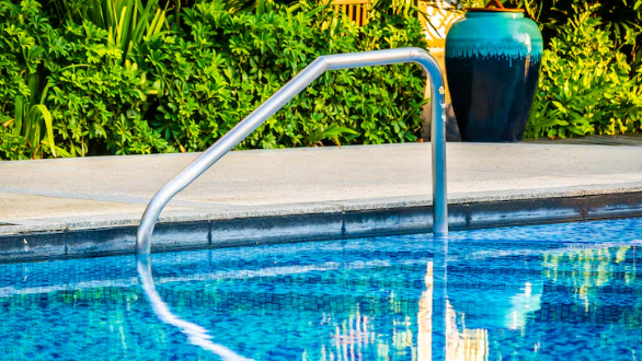 Comment réussir un dépannage de piscine sans remplacer inutilement vos équipements ?